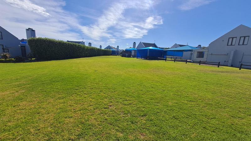 1 Bedroom Property for Sale in Stilbaai East Western Cape